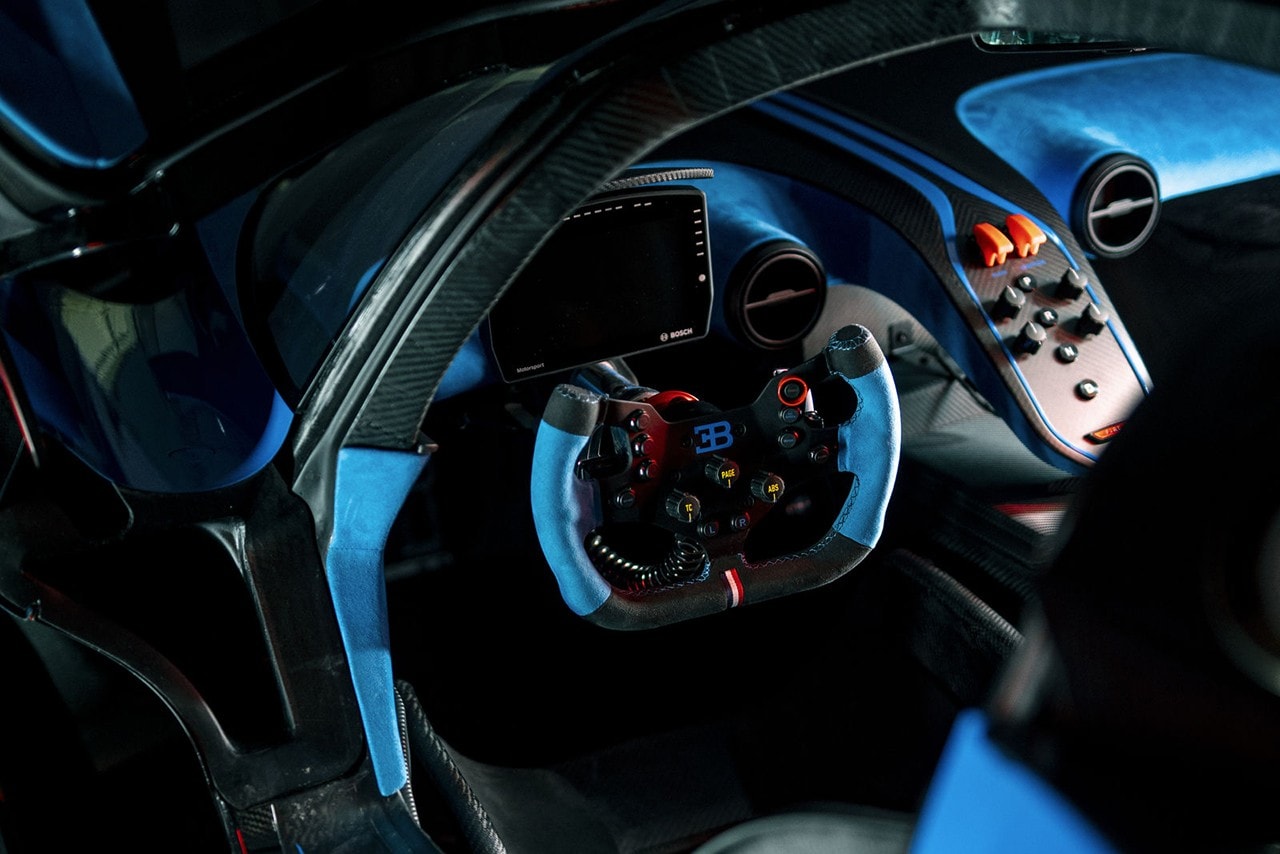 Bugatti 史上最強悍概念超跑車型 Bolide 正式登場