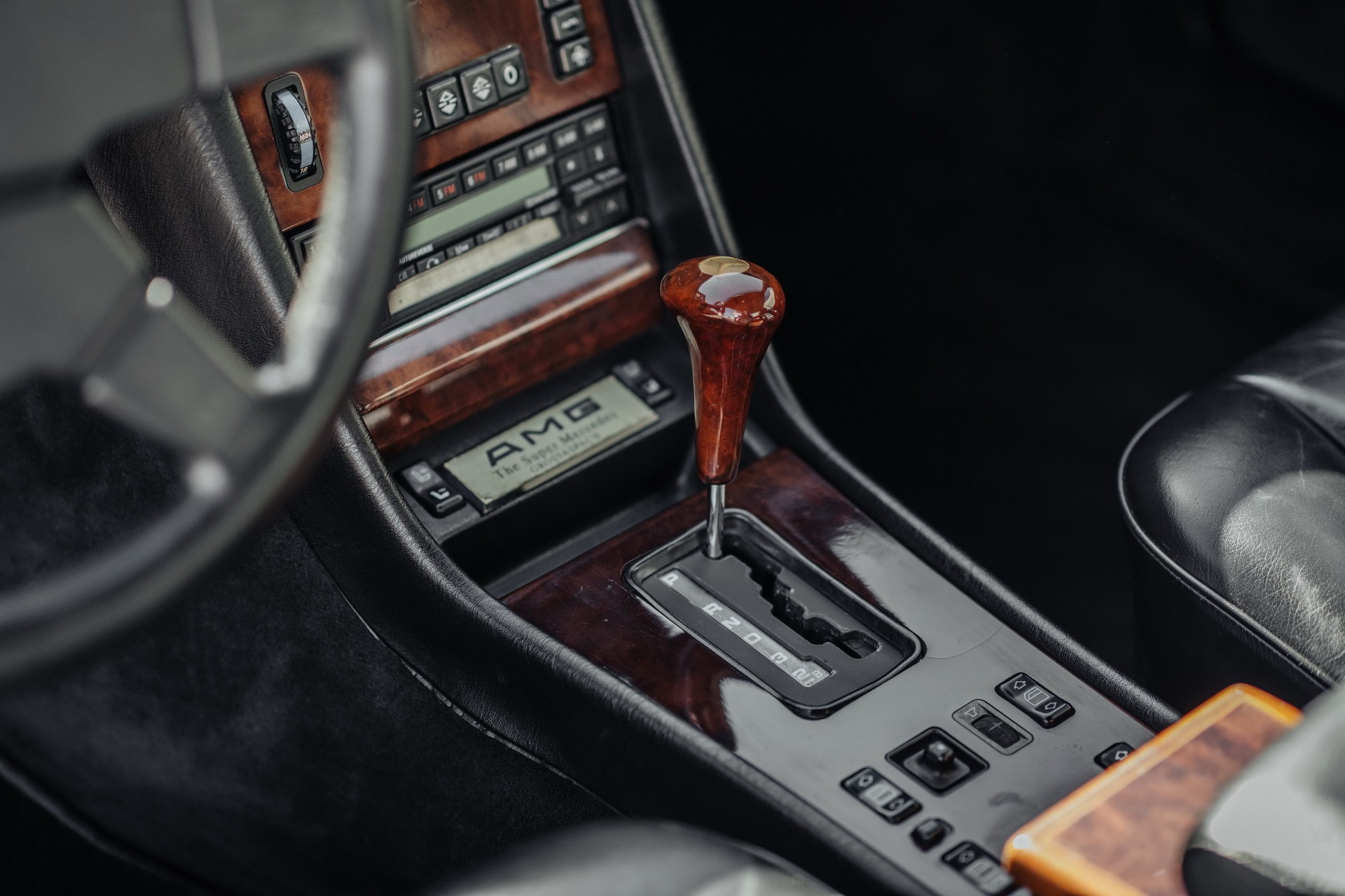 極罕 1989 年式樣 Mercedes-Benz 560 SEC AMG 6.0 Widebody 即將展開拍賣