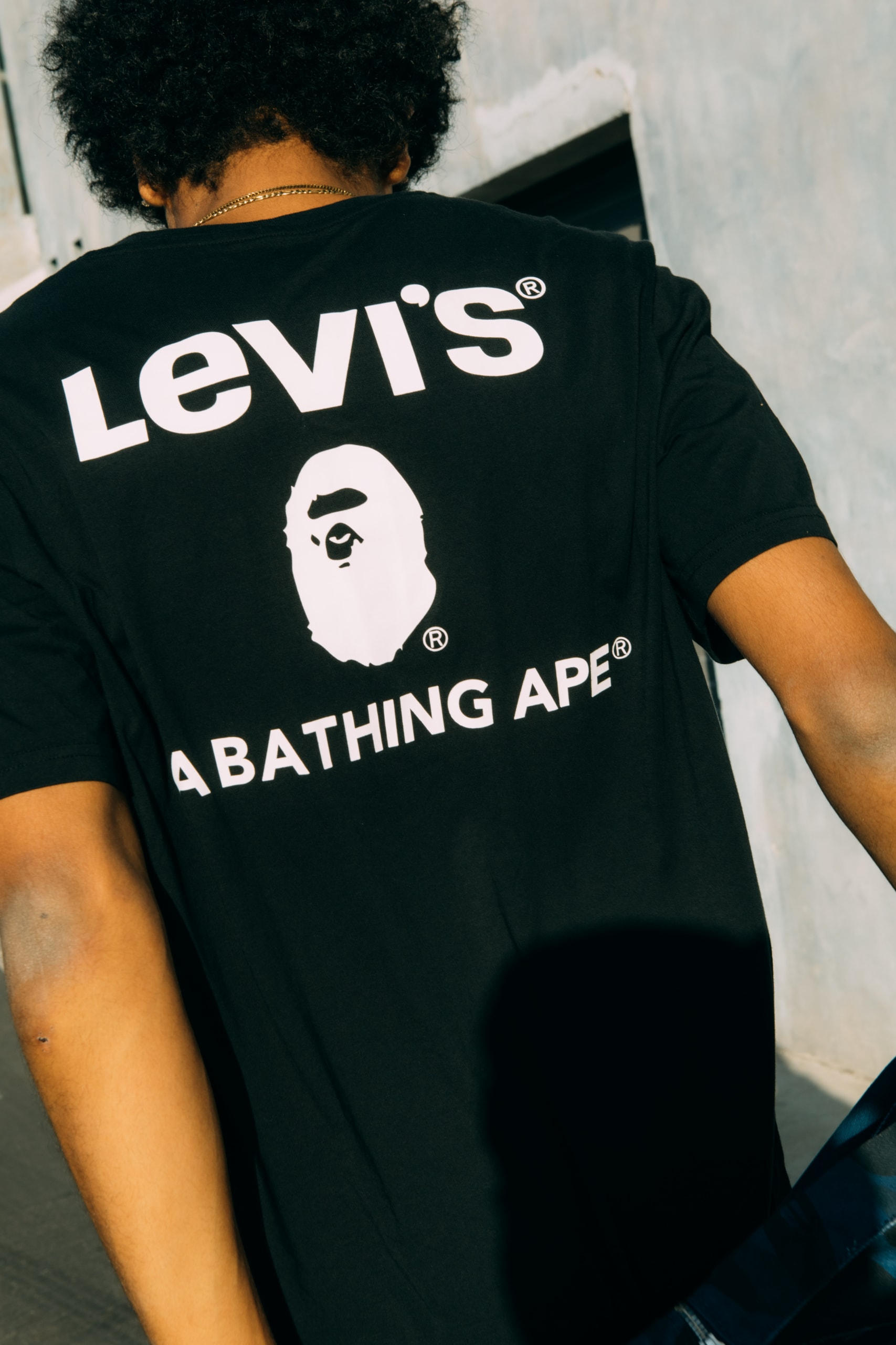 A BATHING APE® 携手 Levi's® 打造 2021 春季限定系列