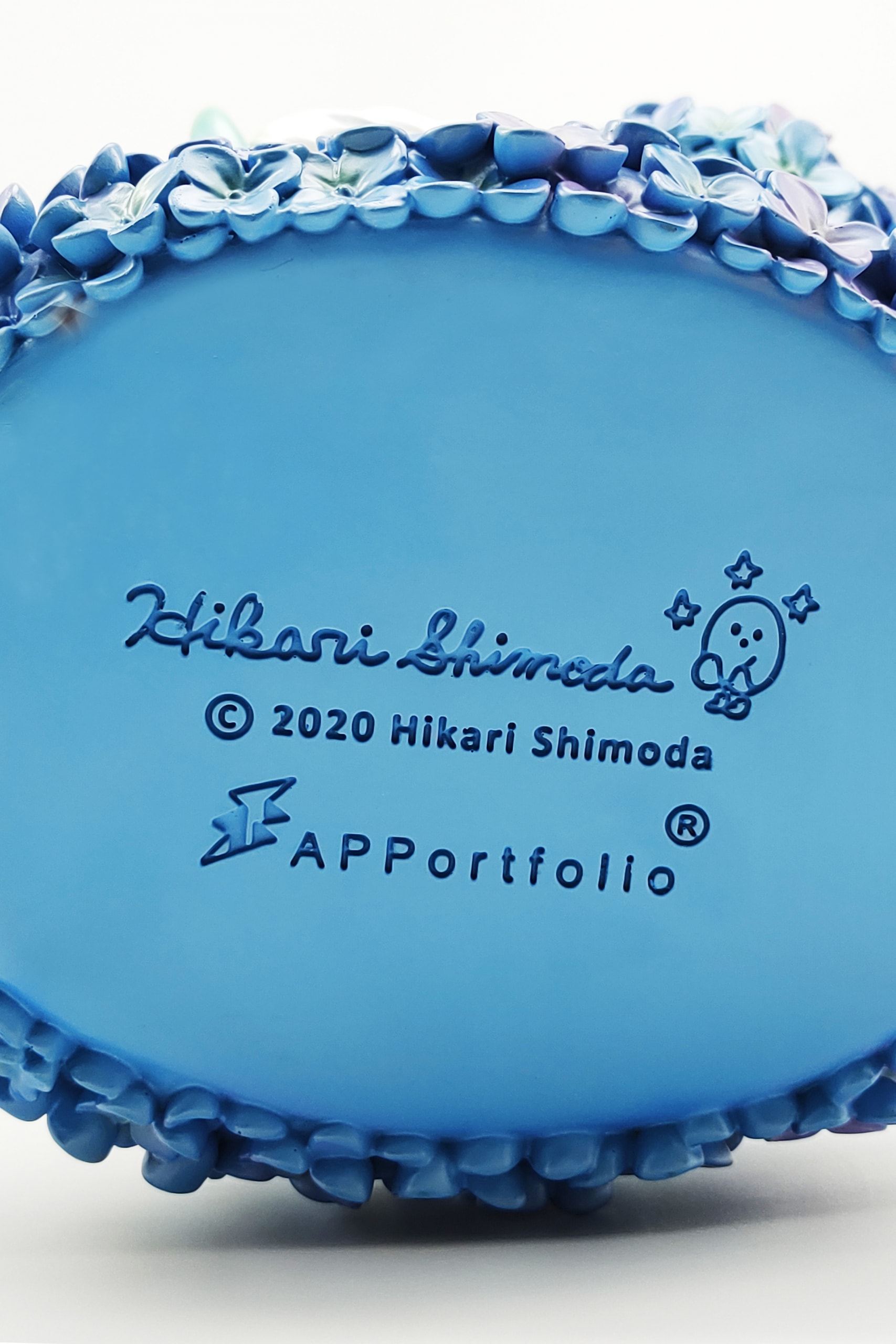 APPortfolio x Hikari Shimoda 全新情人节艺术藏品《Flower Child》登场