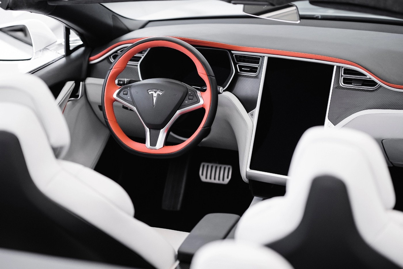 ARES Design 打造全新 Tesla Model S Convertible 雙門敞篷改裝車型