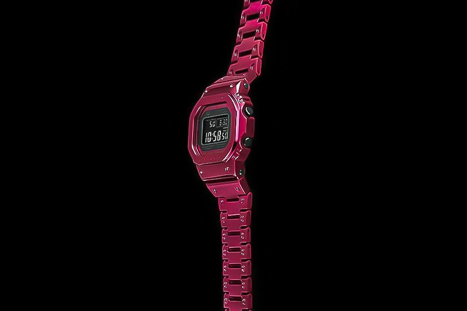 G-Shock 不鏽鋼系列 Full Metal 5000 全新紅色錶款發佈