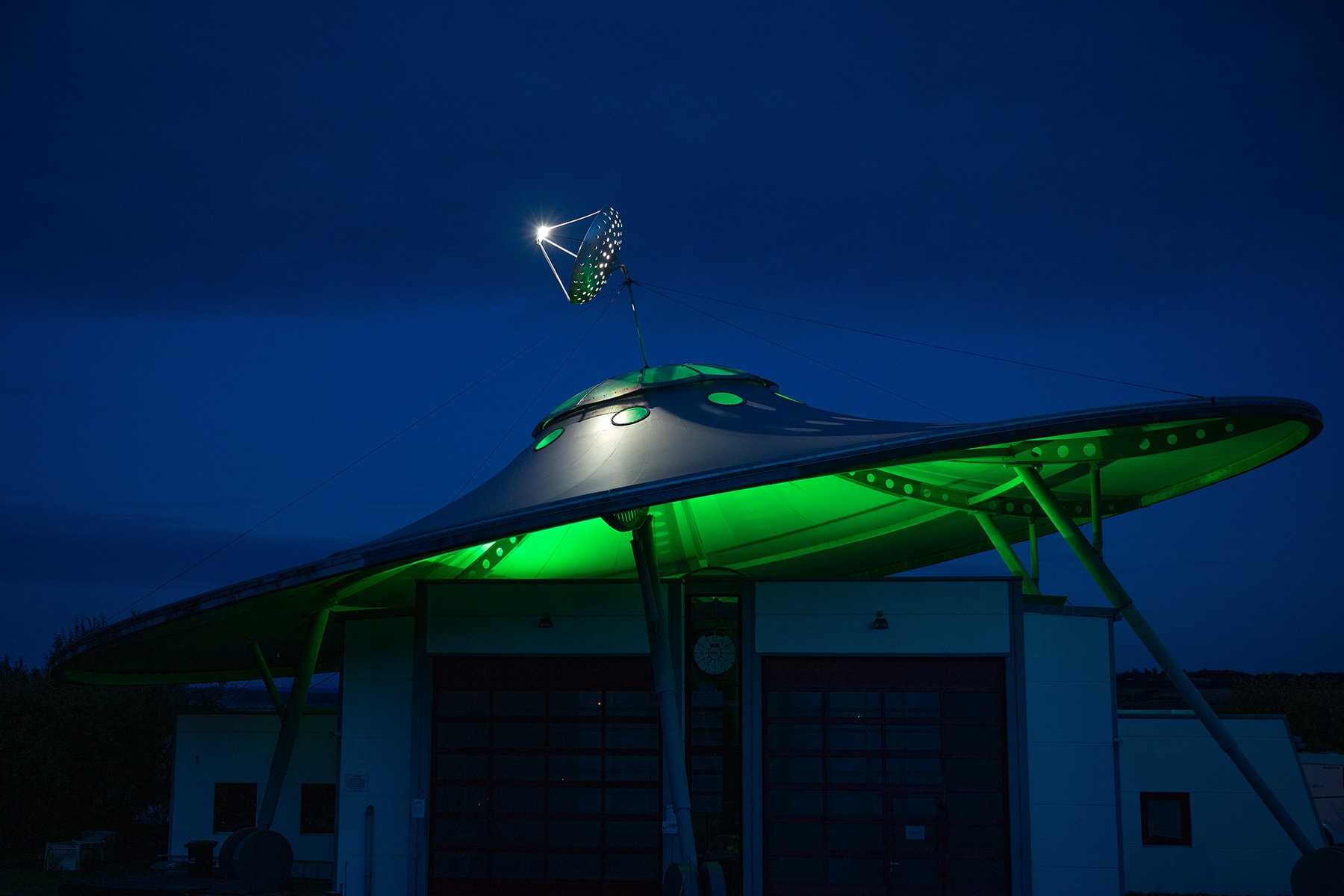 美國國防部將在 180 天內公開自身對 UFO 不明飛行物的眾多情報