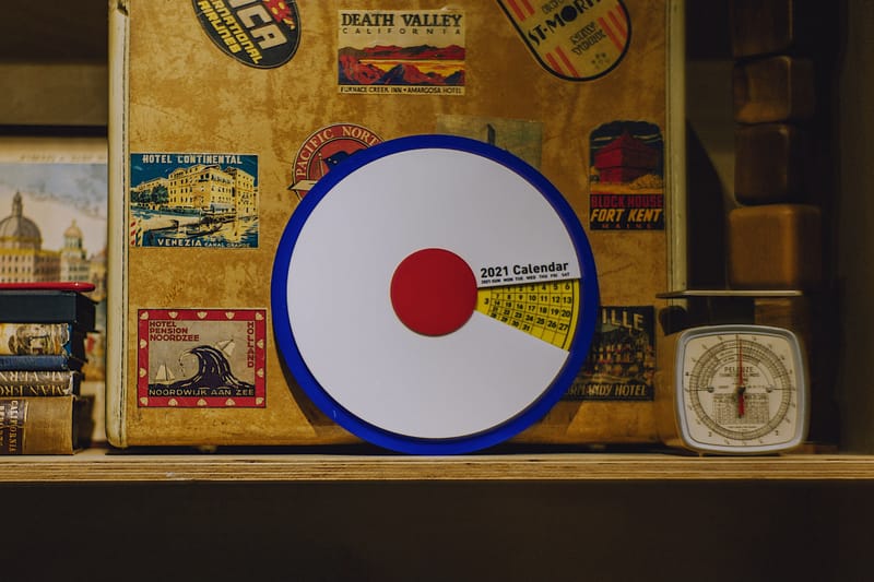 设计单位多喜工业推出 project-Basic Formula 2021 Canlendar 转轮日历