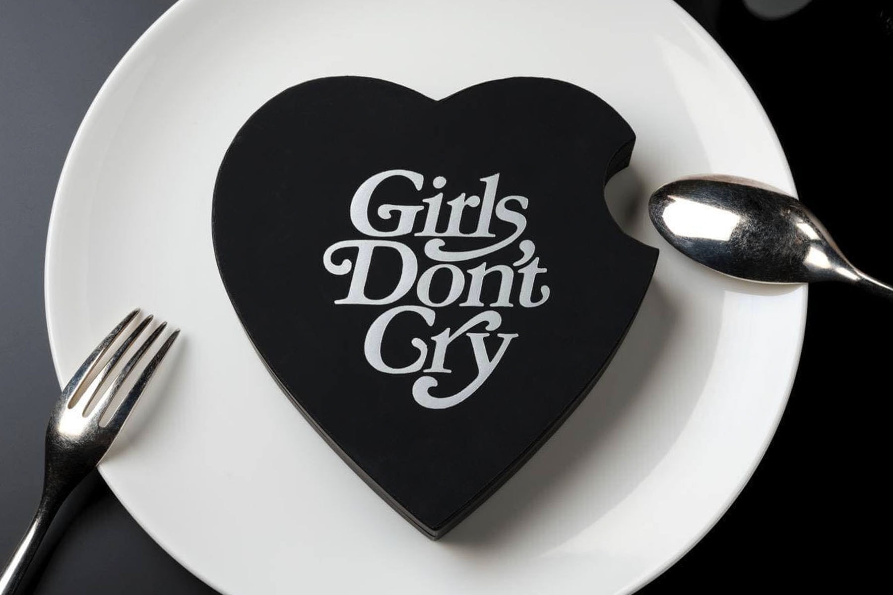 VERDY 攜手日本知名餐廳 été 打造「Girls Don’t Cry」主題甜點系列