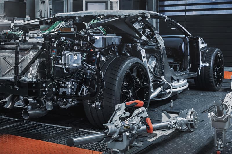 要價 $900 萬美元 Bugatti 極限量超跑 Centodieci 原型車曝光