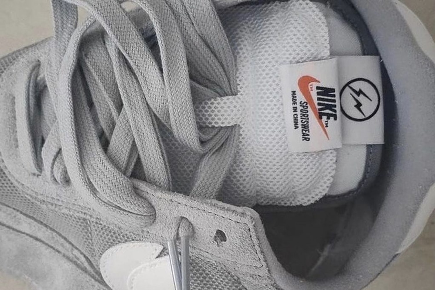 fragment design x sacai x Nike LDWaffle 最新三方聯名鞋款疑似曝光