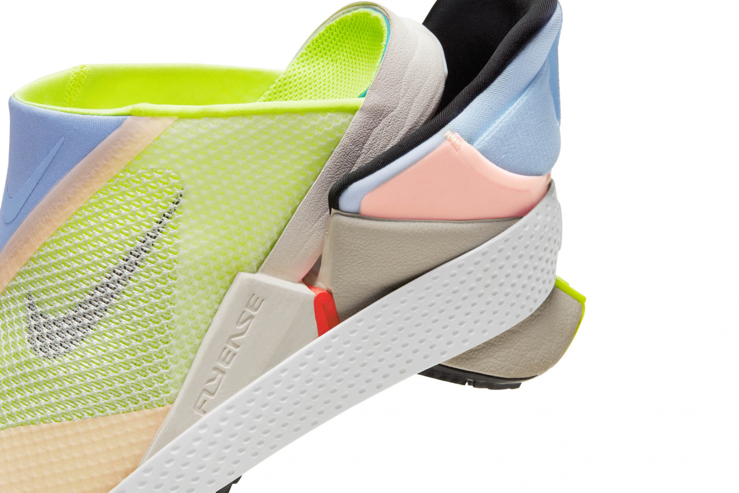 Nike 创新鞋款 GO FlyEase 正式登场