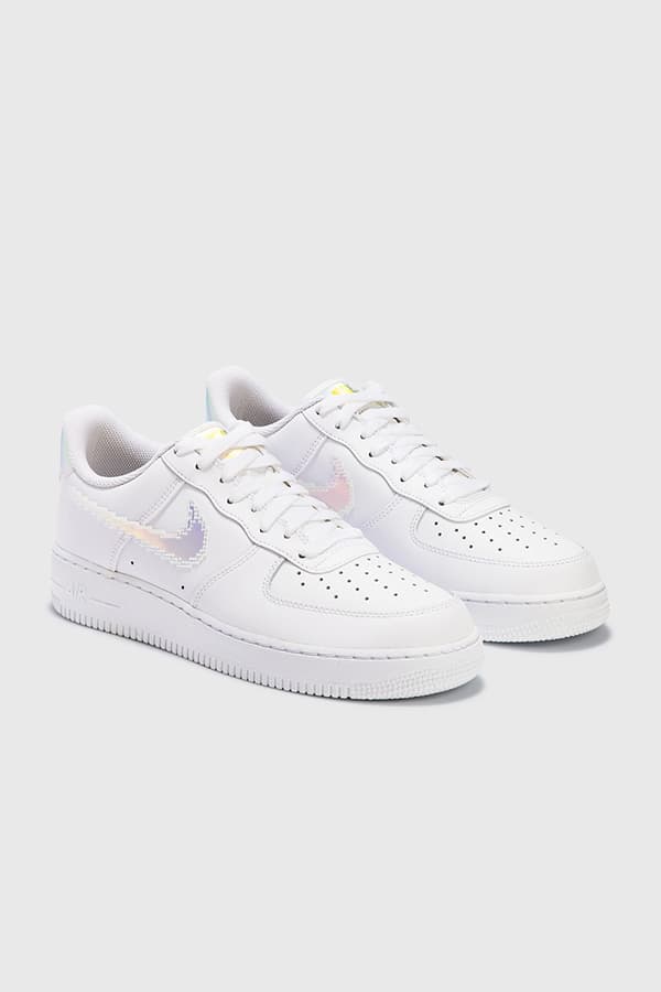 Nike Air Force 1 '07 LV8 最新全白配色正式上架