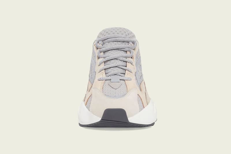 YEEZY BOOST 700 V2 最新配色「Cream」官方圖輯發佈