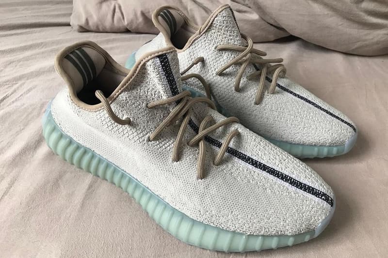 adidas YEEZY BOOST 350 V2 最新配色「Bone/Blue」鞋款率先曝光