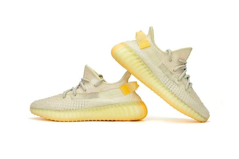 率先近賞 adidas YEEZY BOOST 350 V2 最新配色「Light」