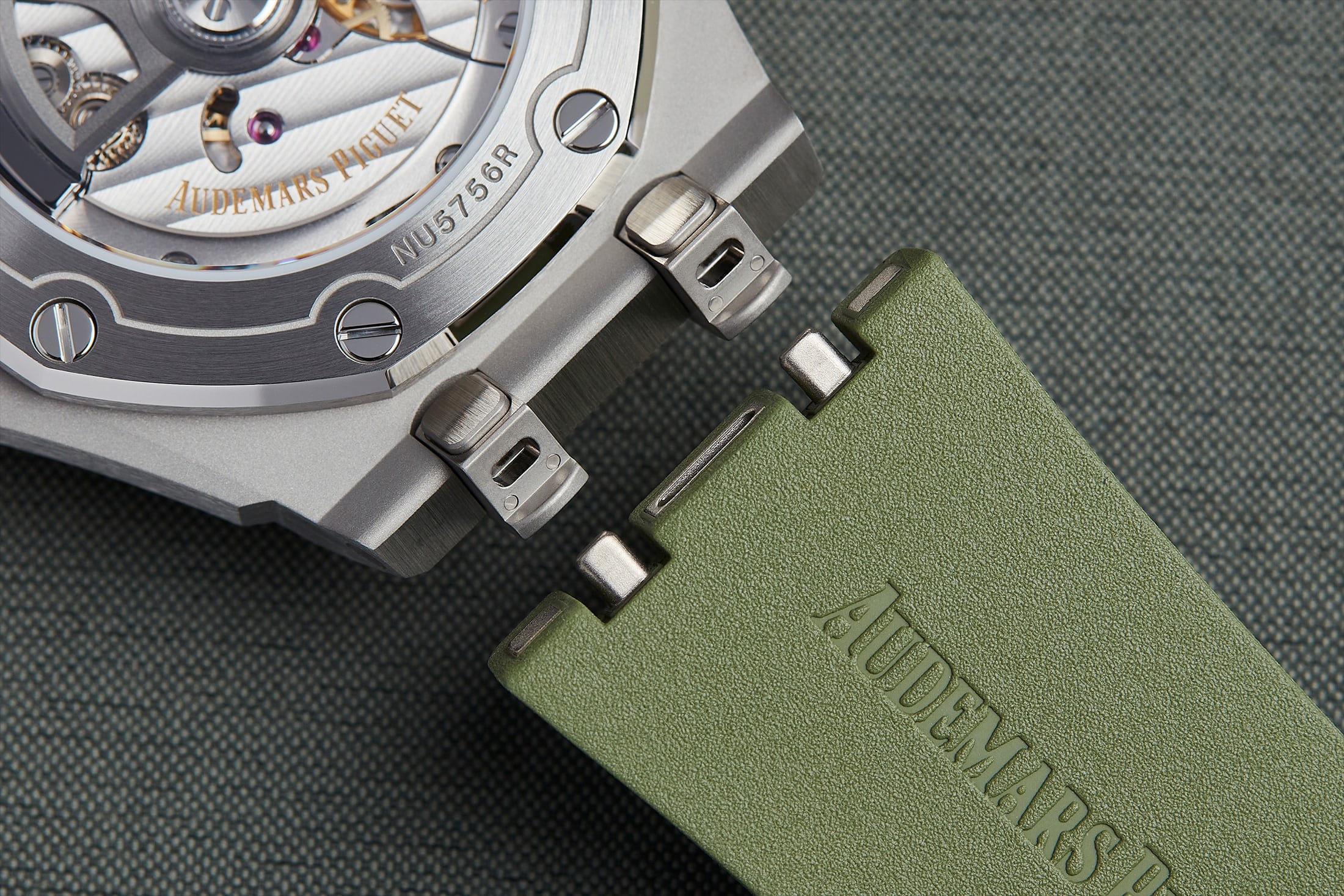Audemars Piguet 發表全新 Royal Oak Offshore Diver 錶款