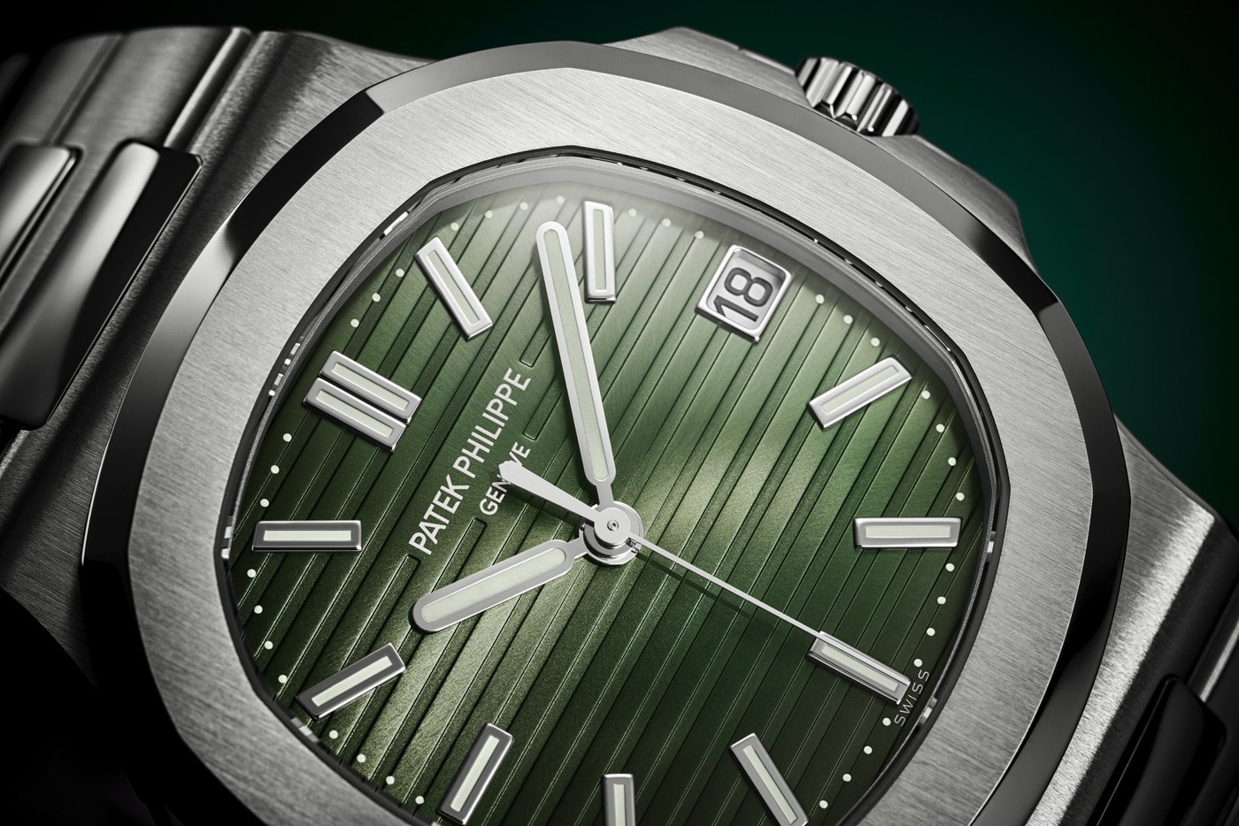 Patek Philippe 正式發表 Nautilus 全新注目「綠面」限量錶款