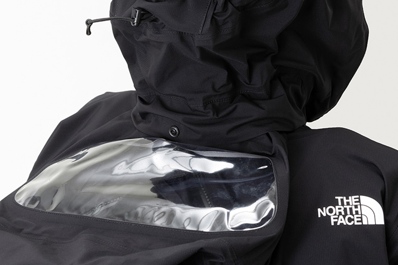 The North Face Japan 推出全新「育嬰型」防水大衣 MTY Pickapack Rain Coat