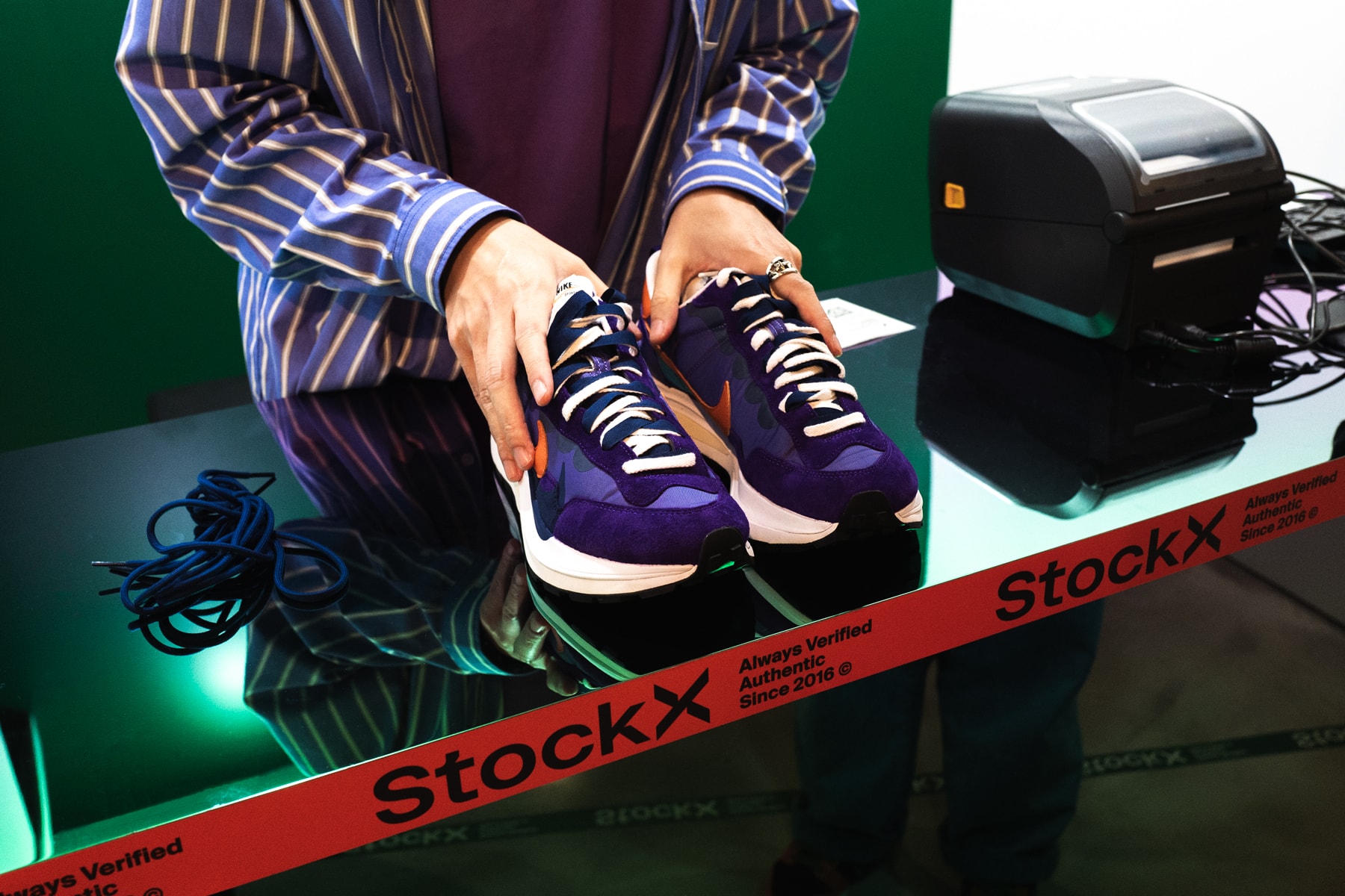 率先走進 StockX 香港全新 Pop-up 店舖
