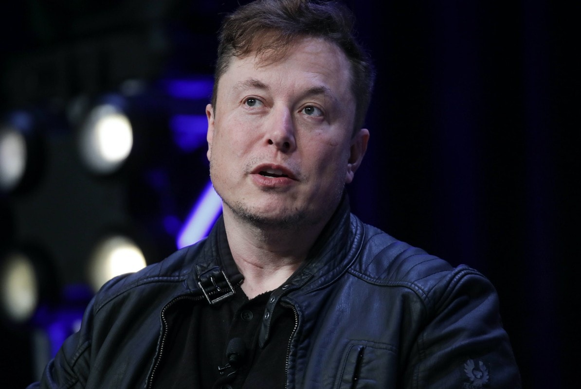 Elon Musk 宣佈將取消開放 Bitcoin 購買 Tesla 車款政策