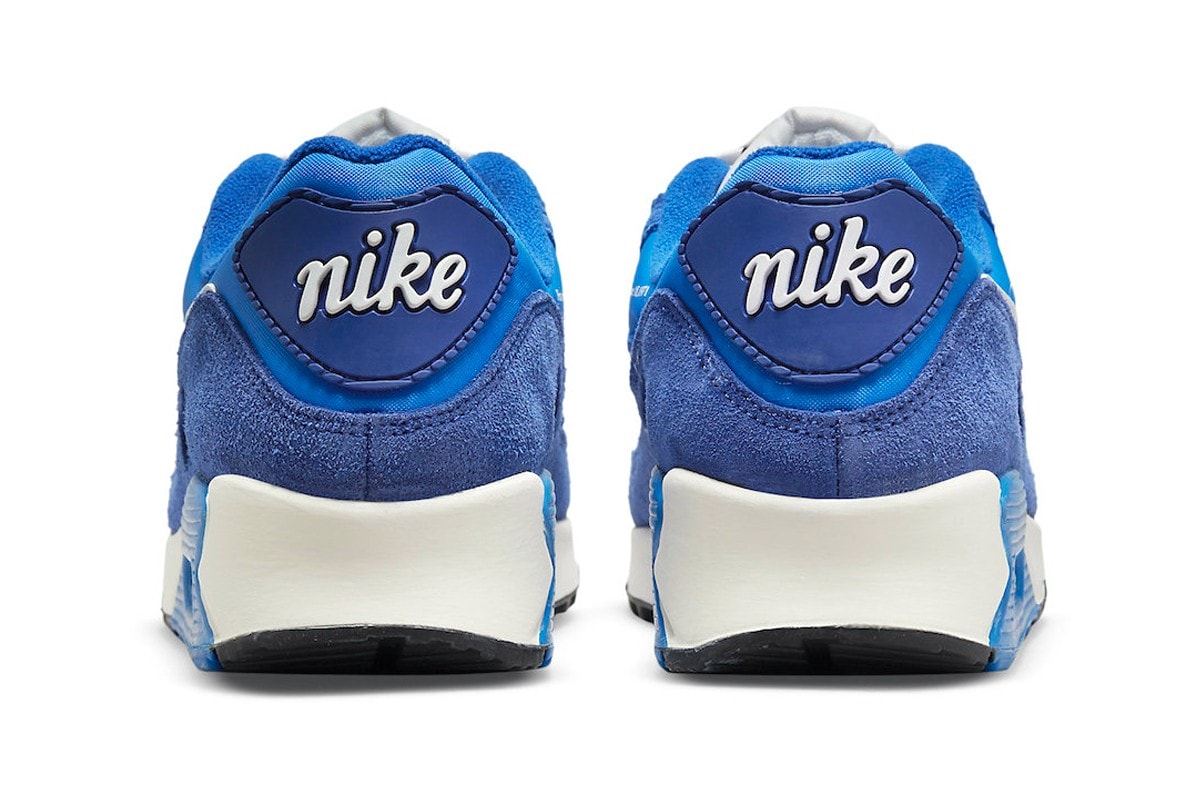 率先揭露 Nike Air Max 90 全新「Signal Blue」配色版本
