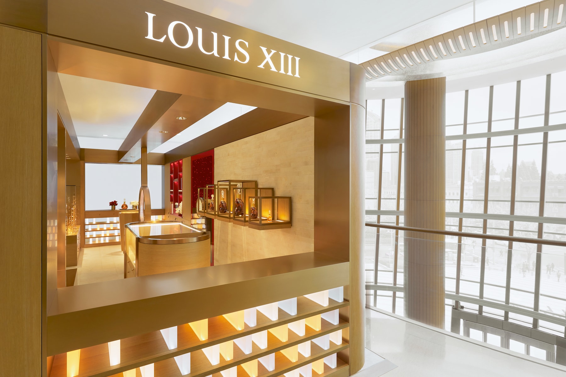 走进 LOUIS XIII 上海首家品牌店