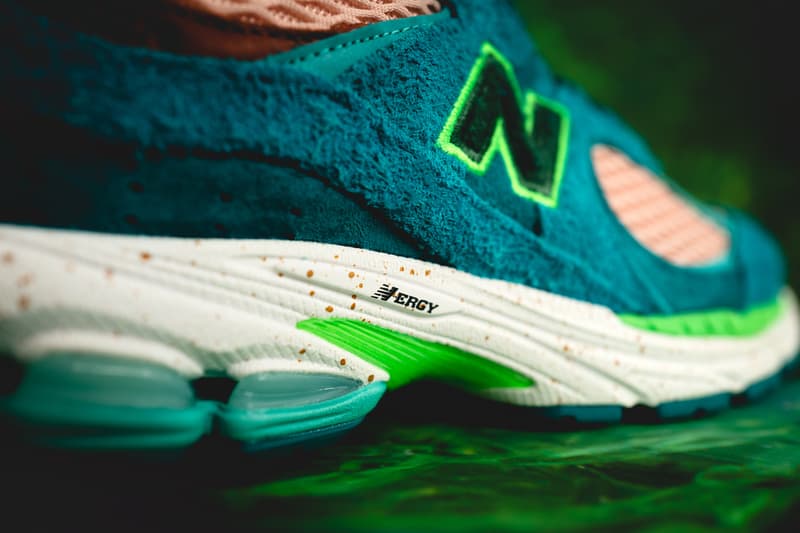 HYPEBEAST 近赏 Salehe Bembury x New Balance 2002R「Water Be the Guide」