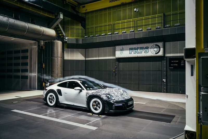 TECHART 打造全球限量 87 輛 Porsche 911 Turbo 終極改裝車型