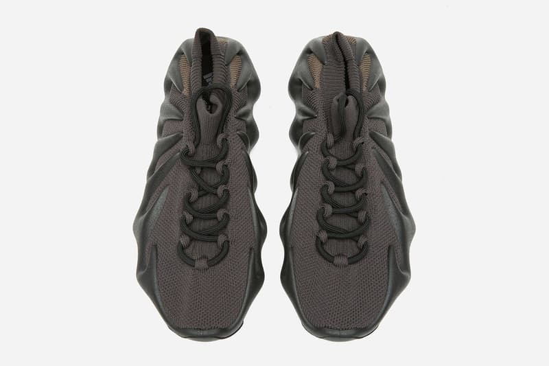 近賞前衛鞋型 YEEZY 450 黑魂配色「Dark Slate」清晰圖輯