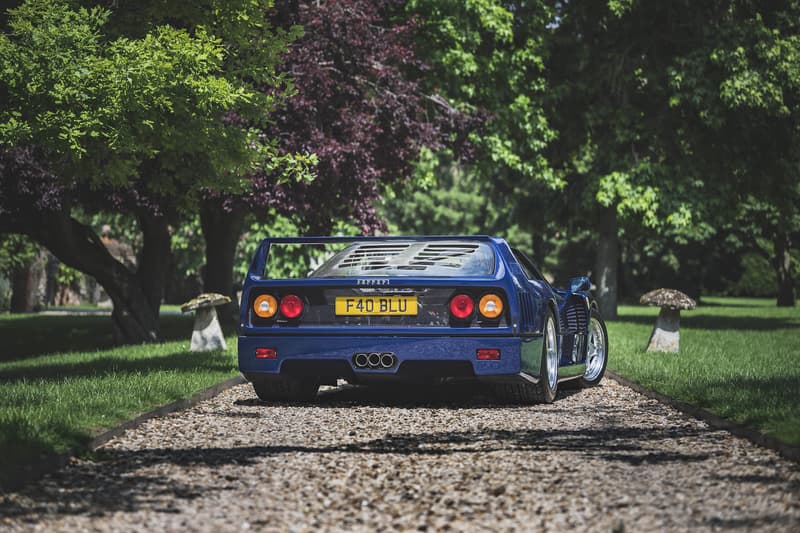 稀有藍色車漆塗裝 1989 年 Ferrari F40 展開拍賣