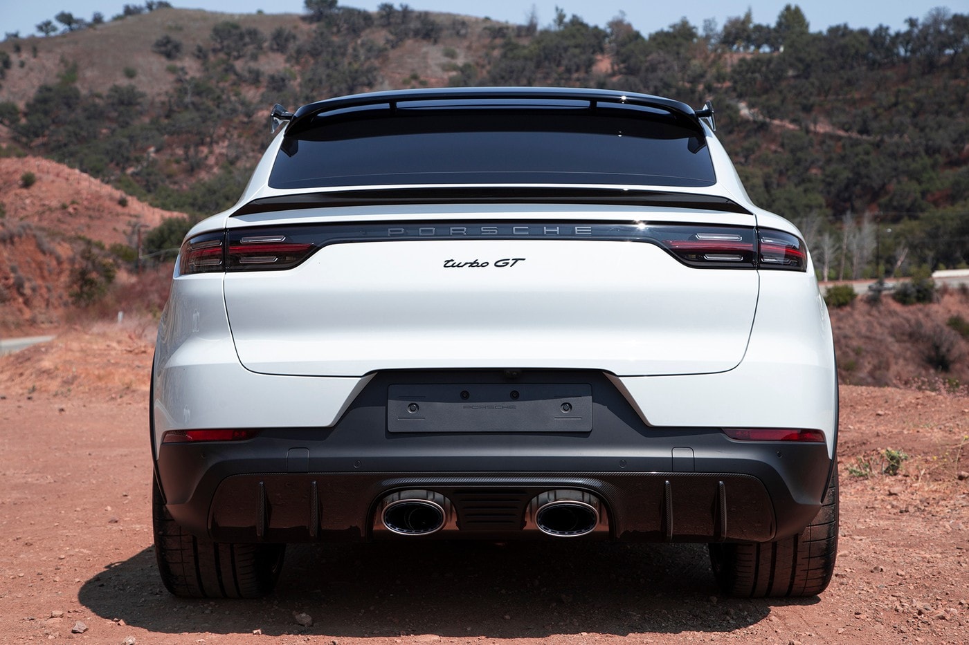 HYPEBEAST 率先近賞 Porsche 全新 2022 Cayenne Turbo GT 高性能車型