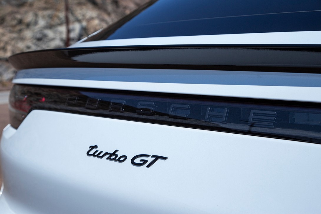 HYPEBEAST 率先近賞 Porsche 全新 2022 Cayenne Turbo GT 高性能車型