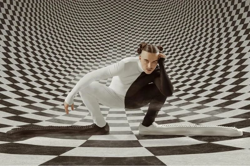 TOMM¥ €A$H 与他那双「世界最长 Superstar」的故事 | Sole Mates