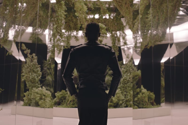 SAINT LAURENT 2022 春夏男装系列大秀正式登场