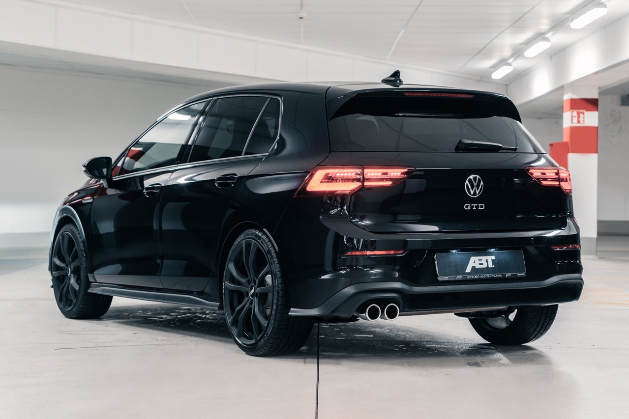 ABT Sportsline 打造 384 匹馬力 Volkswagen Golf R 改裝車型