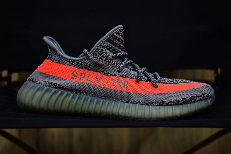 率先近賞 adidas YEEZY BOOST 350 V2「Beluga Reflective」最新反光配色