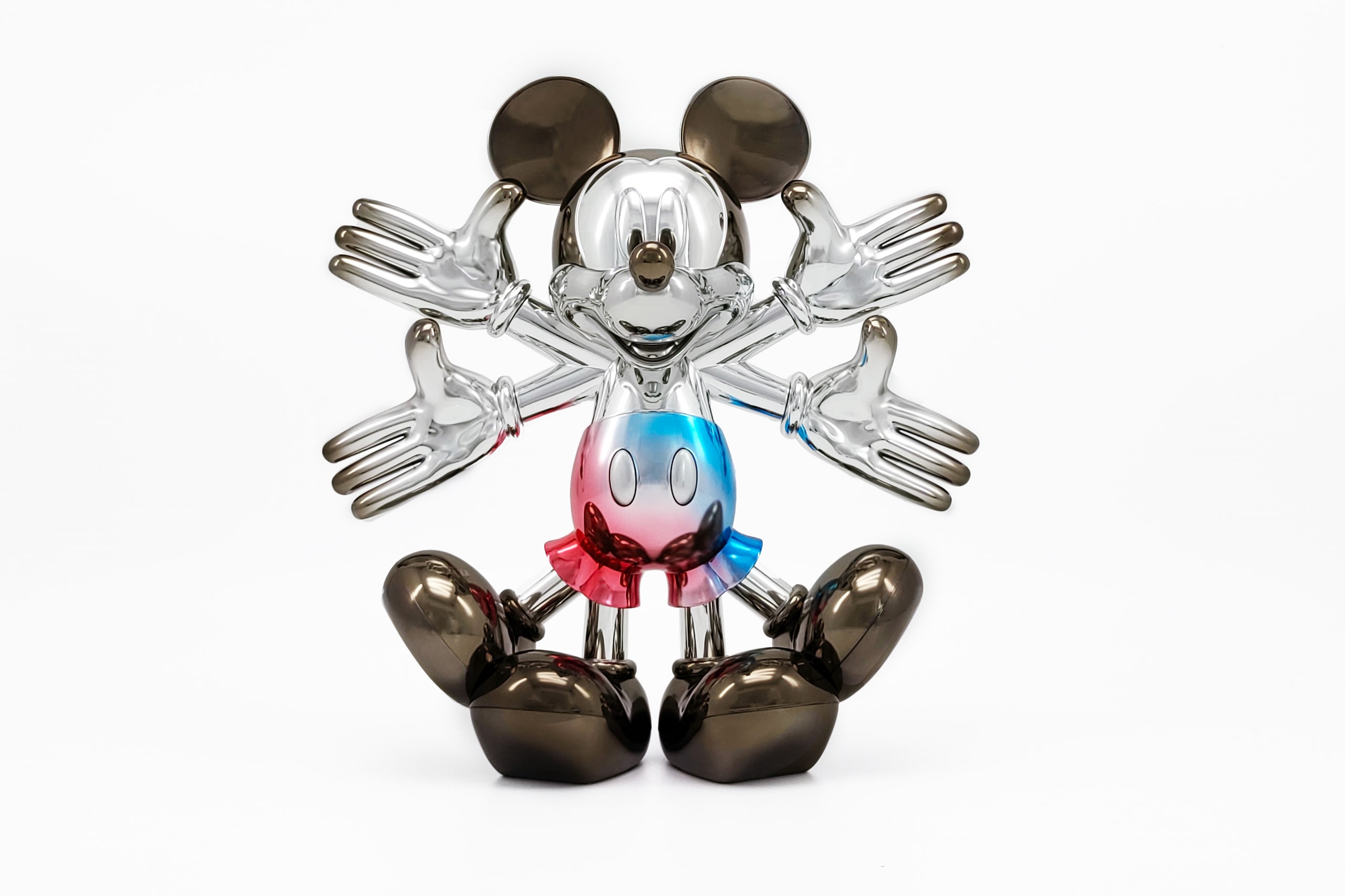 APPortfolio 推出全新电镀版本 Snow Angel Mickey