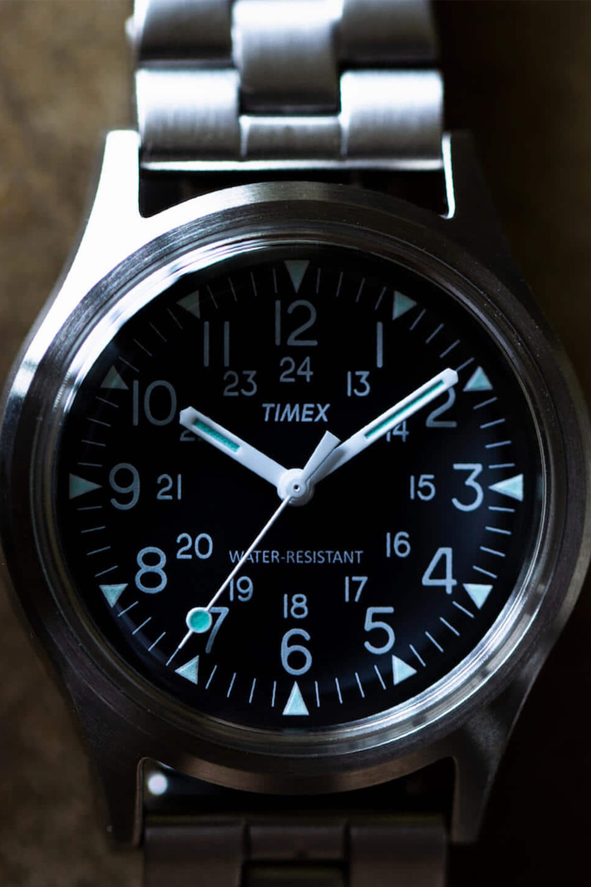 BEAMS x TIMEX 全新聯乘 CAMPER 不鏽鋼定製錶款發佈