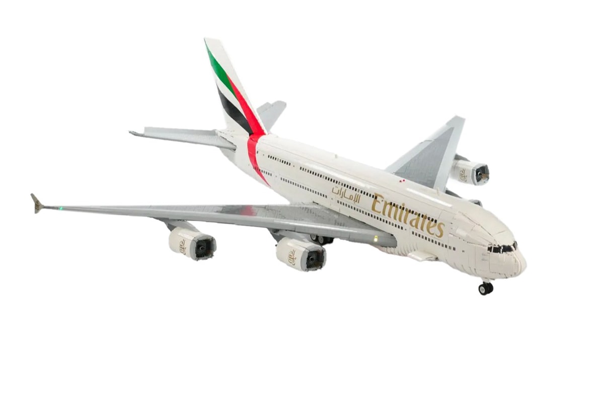 LEGO 玩家 BigPlanes 打造多達 40,000 件積木 Emirates 航空 A380 模型