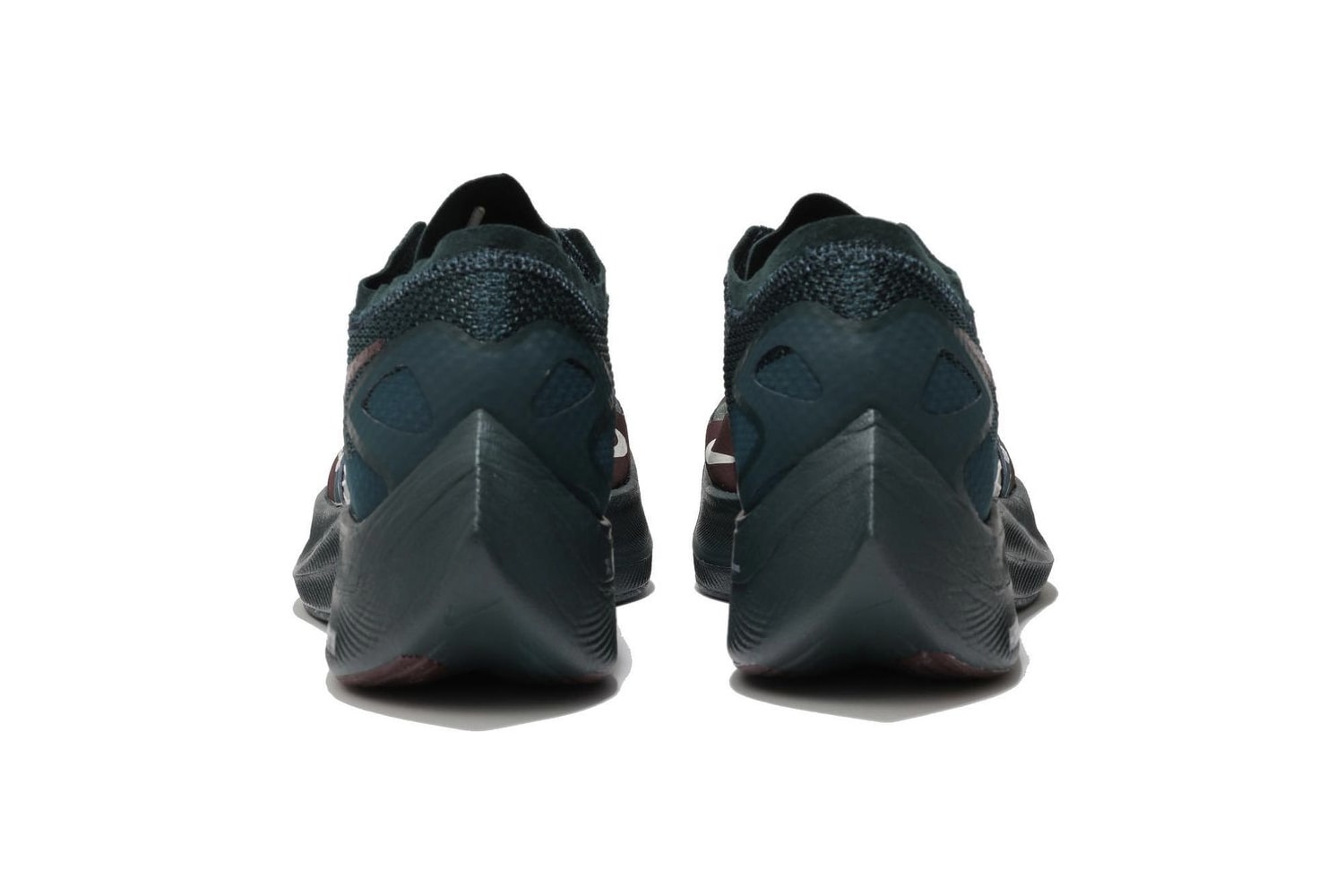 UNDERCOVER x Nike GYAKUSOU 最新聯名系列發售日期率先公開