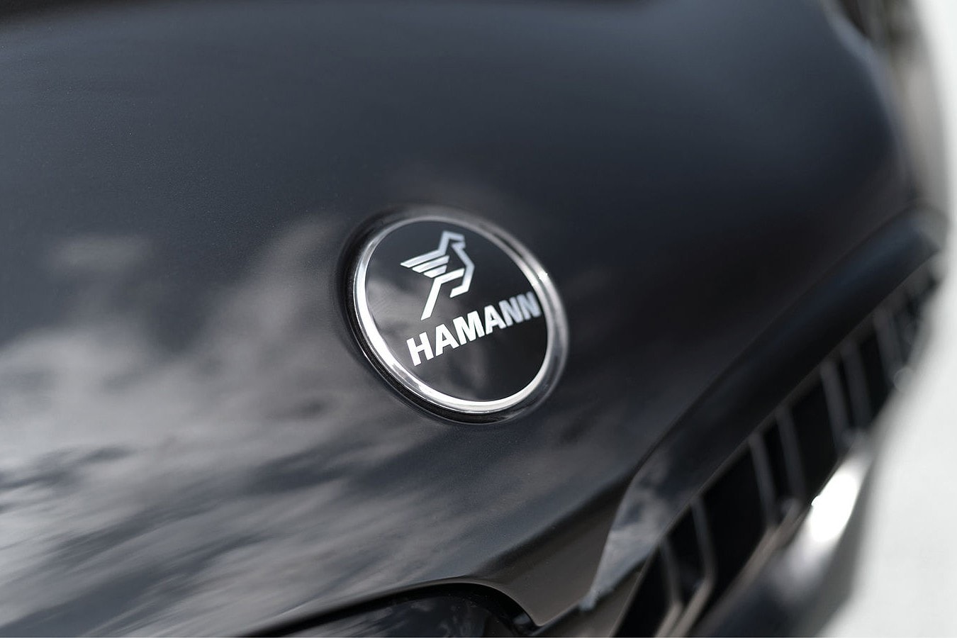 Hamann 打造全新 BMW X6 M 侵略寬體改裝車型