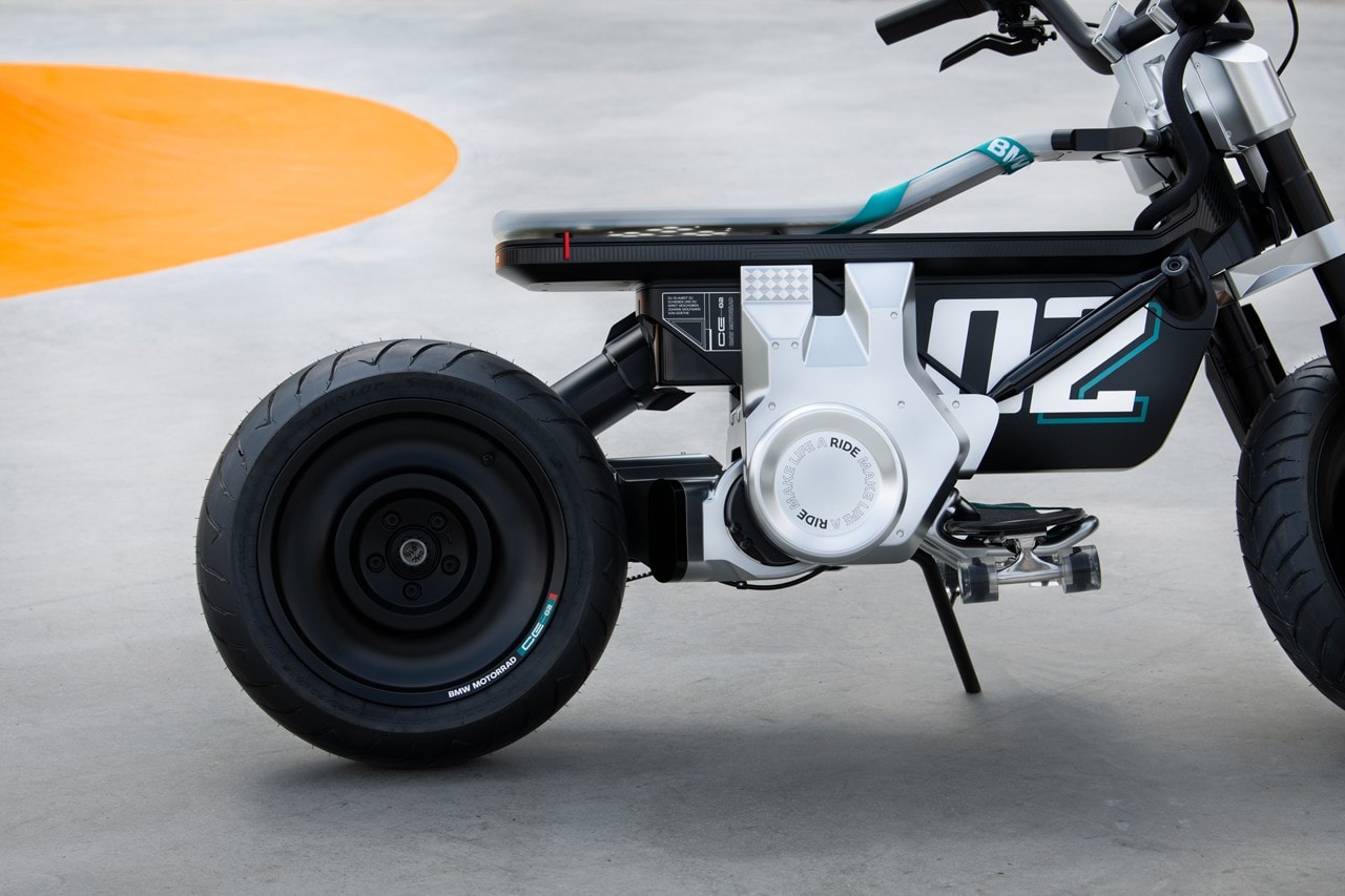 BMW Motorrad 發表全新電能機車 Concept CE 02