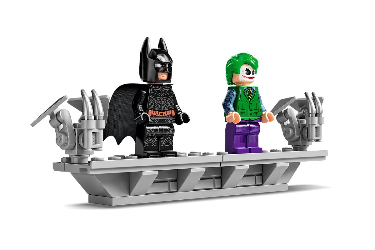 LEGO 推出《Batman》Tumbler 蝙蝠車積木模型套裝