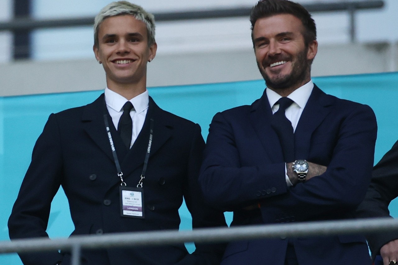 Romeo Beckham 以 19 歲之姿正式出道職業足球賽事