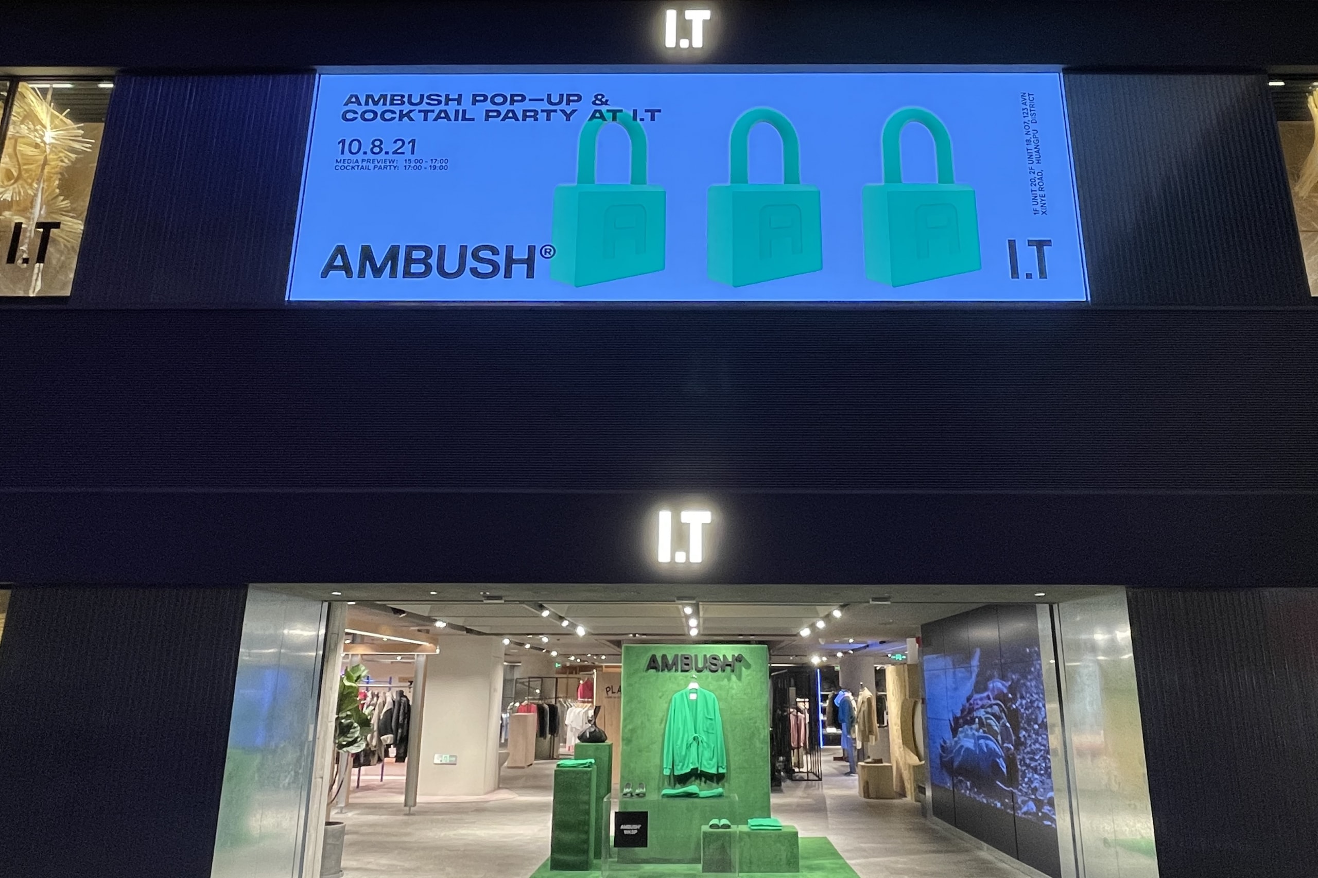 走进 AMBUSH® X I.T 上海 Pop-up Store
