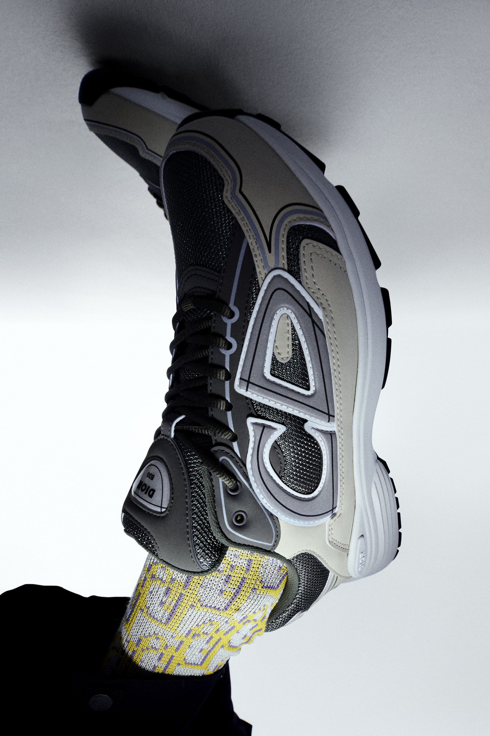 Dior 最新「Dad Shoes」風格鞋款 B30 正式發佈