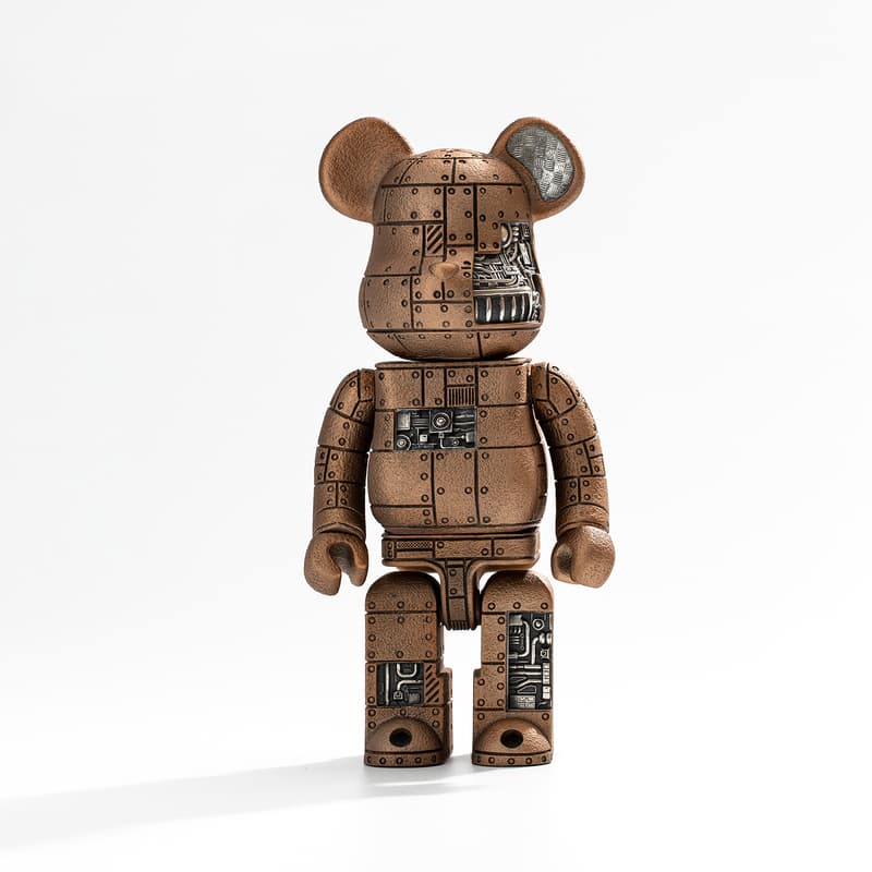 PLASTIQUE MO DEPO 携手广州太古汇打造 BE@RBRICK 特别快闪店