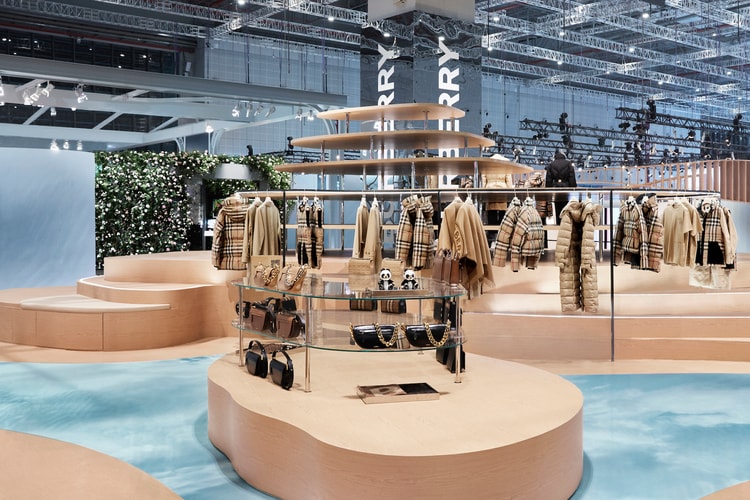 Burberry 首次亮相中国国际进口博览会