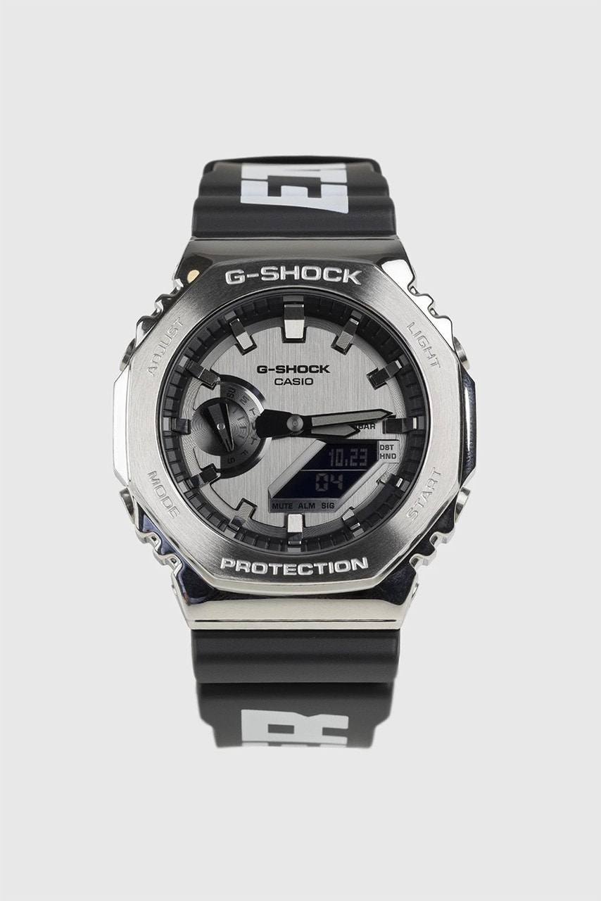 Moncler Genius x G-Shock GM2100-1AER 全新聯乘錶款發佈
