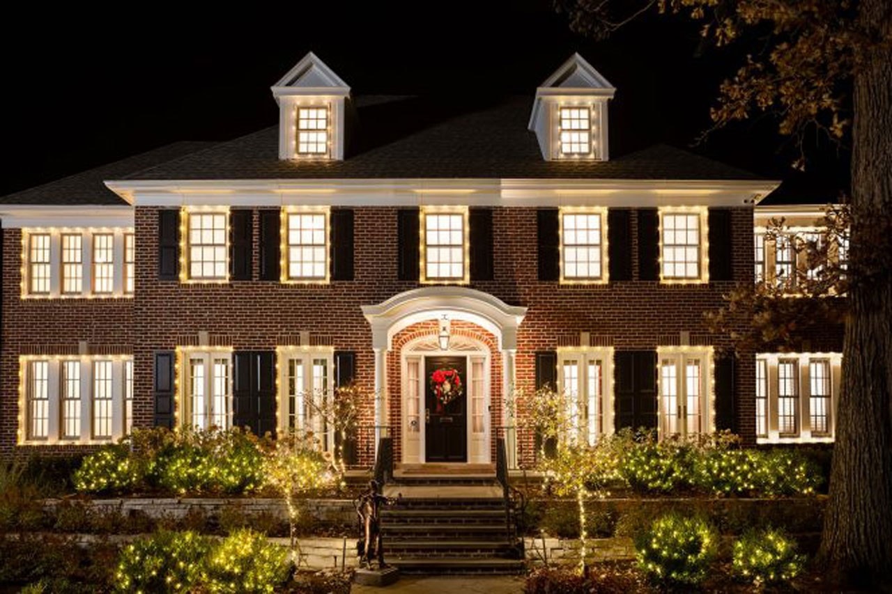 《小鬼當家 Home Alone》經典電影宅邸將於 Airbnb 開放預訂