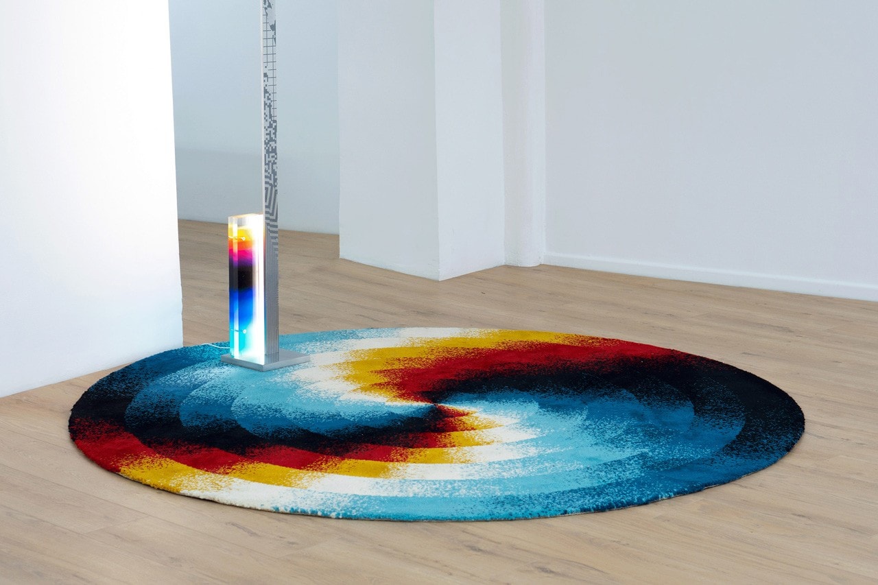 當代藝術家 Felipe Pantone 推出 CHROMADYNAMICA 圓形地毯