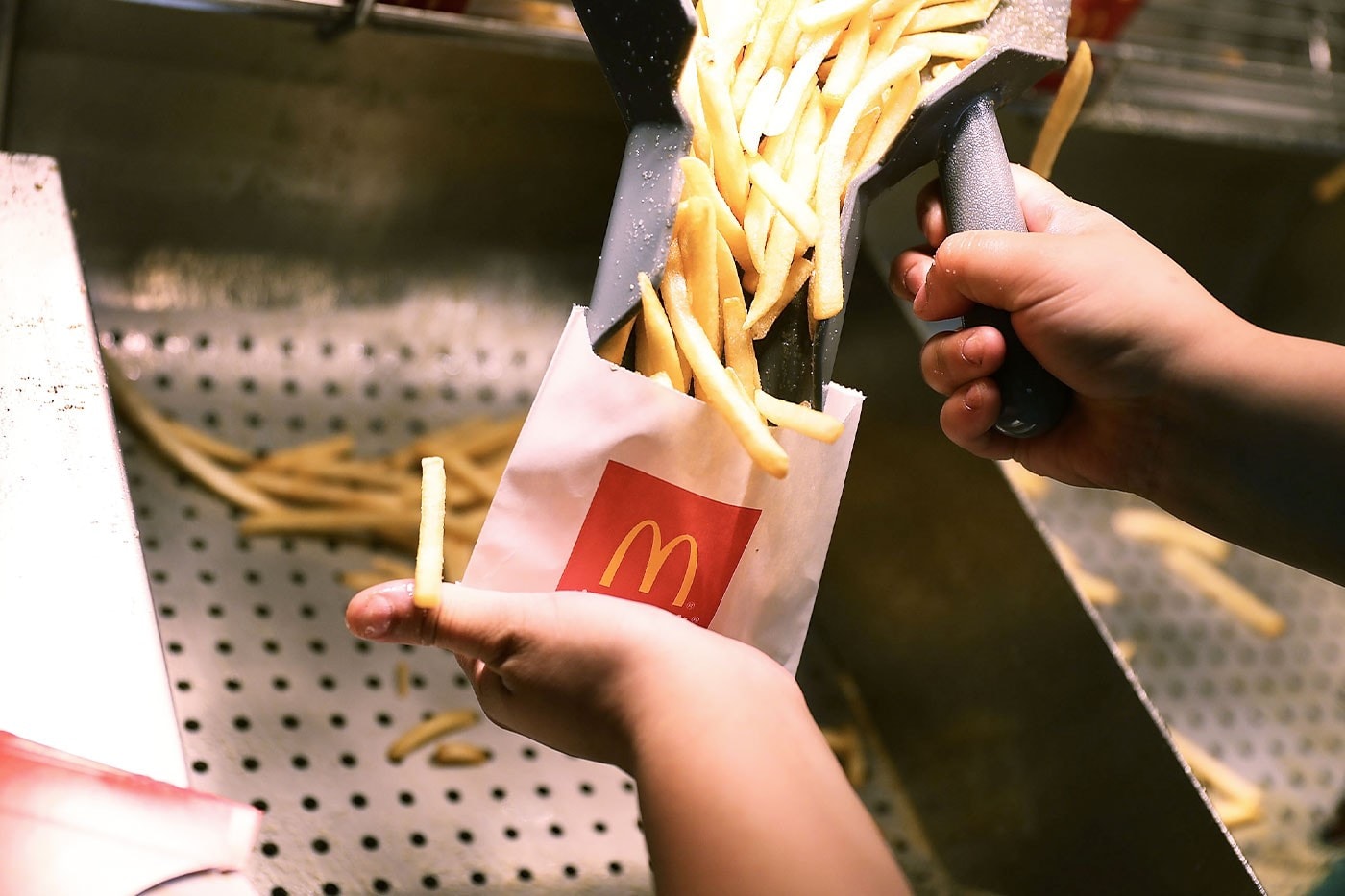 日本 McDonald's 將暫停供應中、大份薯條