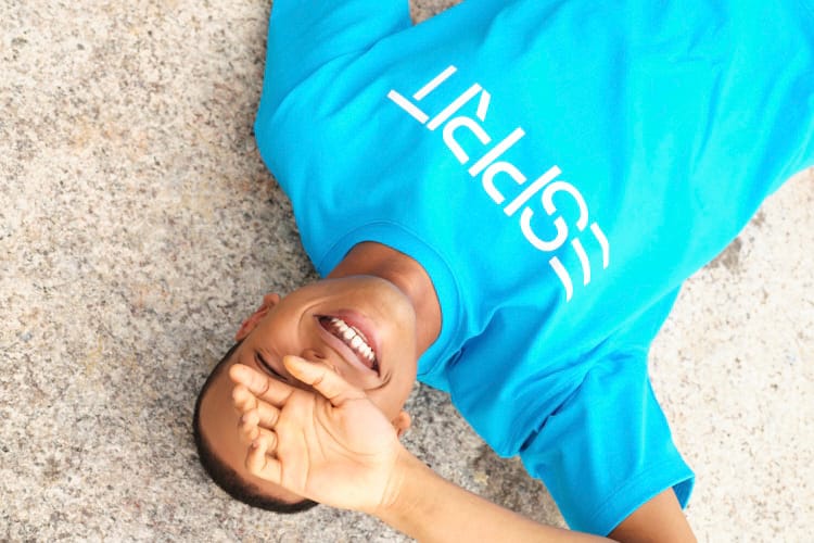 重现 80 年代青年衣橱时尚，ESPRIT 全新推出「ARCHIVE RE-ISSUE」复古胶囊系列